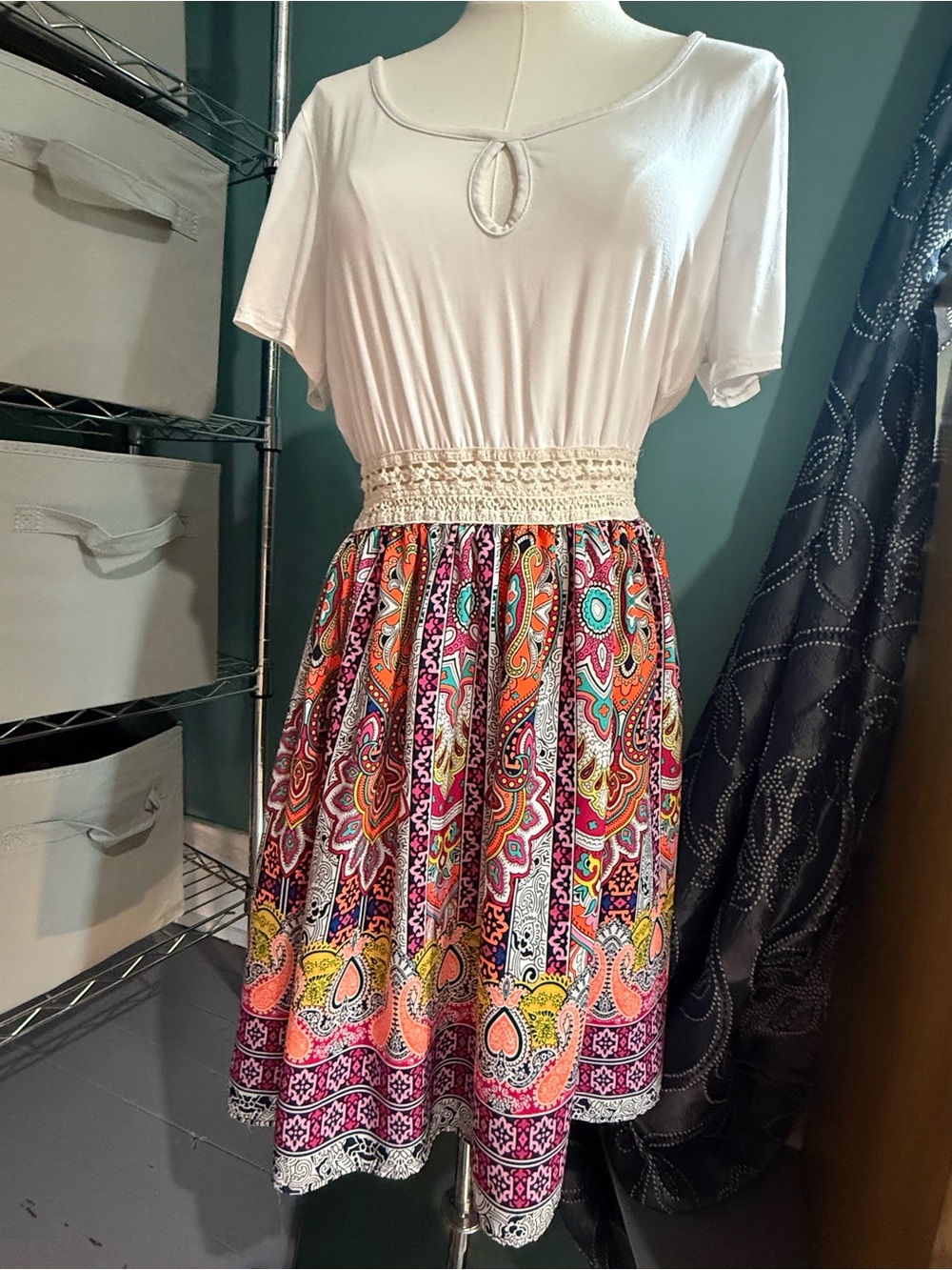 Destiny 101 Boho Paisley Dress Crochet Lace Waist- Fits Size Large (tagged 2X)